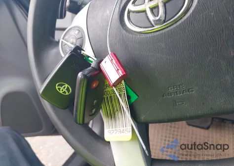 2011 Toyota Prius Two from USA, damaged, VIN JTDKN3DU3B1369151